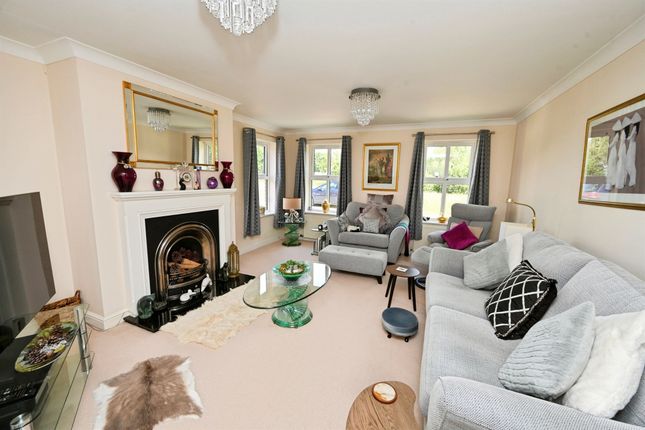 4, Sapphire Close, Skegness photo 2