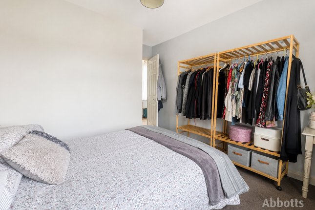 Flat 4, Southend-on-Sea photo 5