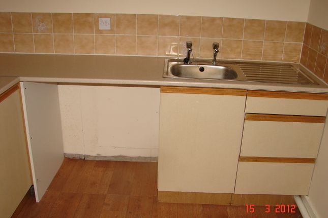 Flat to rent in Granville Road, Broadstairs