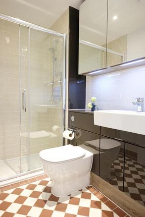 H03C.7.02, Walworth Road, London photo 5