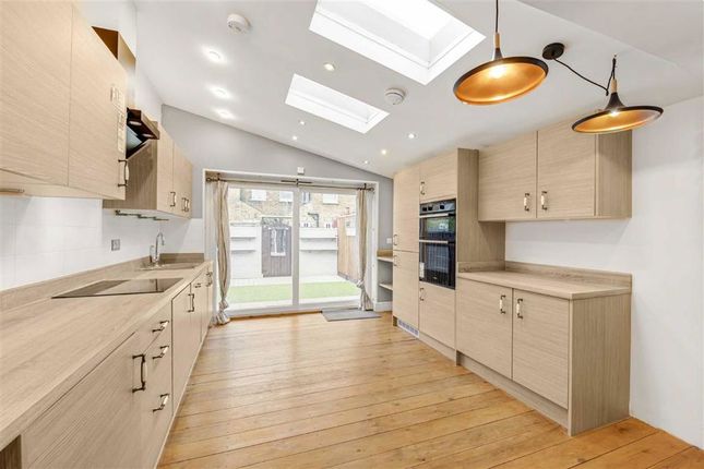27, Stanley Gardens Road, Teddington photo 2