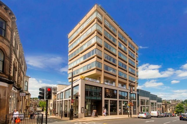 2-bed flat on Apt 2, 39 Parliament Street, Harrogate, £185,000