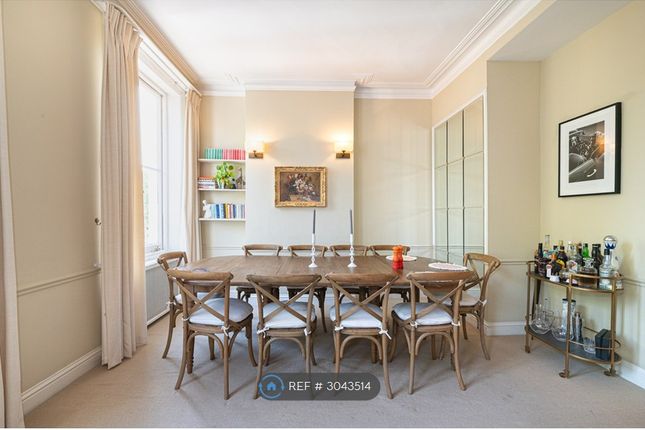 Flat, Lennox Gardens, London photo 4