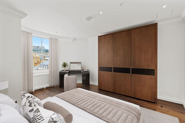 6, 6 Charles Street, London photo 4
