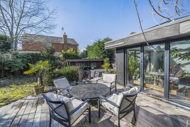 Burleigh House, 20, Brighton Road, Addlestone photo 4