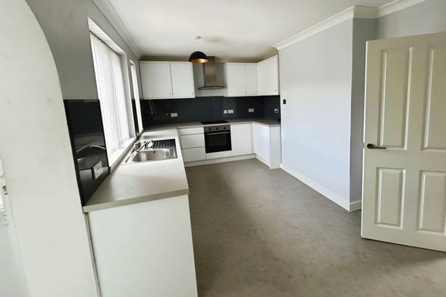 52, Princes Terrace, Hythe photo 2