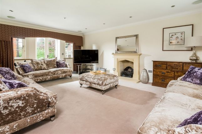Detached house for sale in High Street, Henley-In-Arden