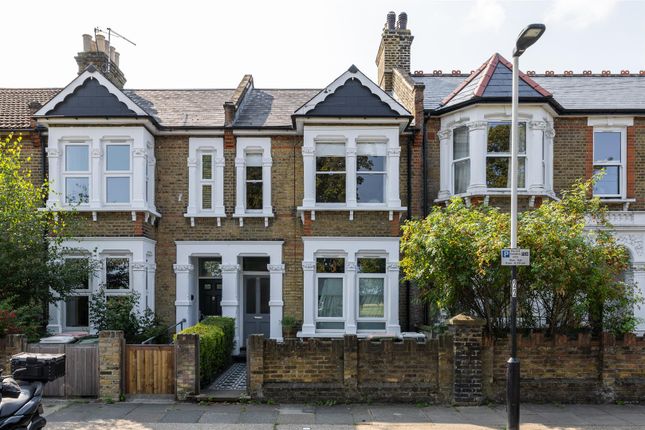Capel Road, E7