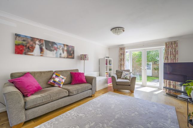 29, BARCOTE CLOSE, SWINDON photo 4