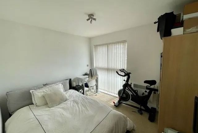 Flat for sale in Fernie Street, Manchester