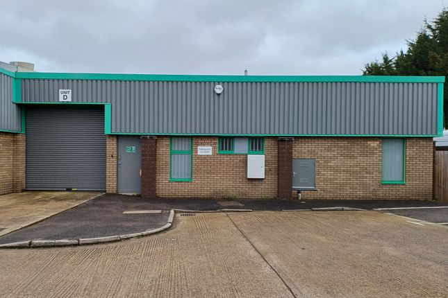 Industrial to let in Unit D, Gladstone Industrial Estate, Maidenhead