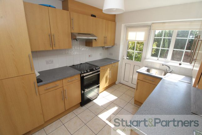 95, The Welkin, Lindfield photo 4