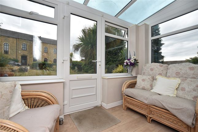 2, Harthill Close, Morley photo 4
