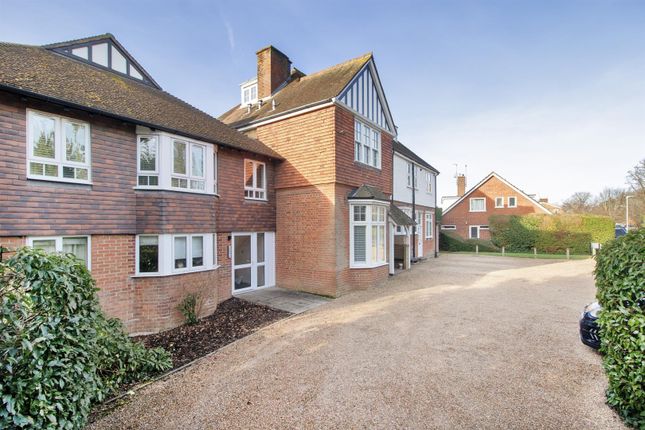 Thumbnail Flat for sale in London Road, Tonbridge