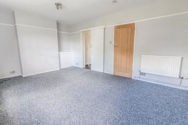 4, Tudor Way, Hertford photo 4