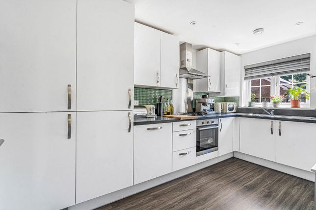 15, Baker Oats Drive, Farnham photo 3