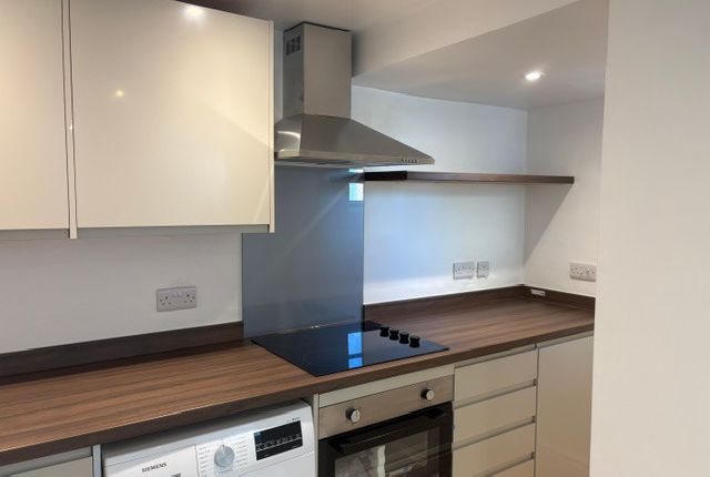 Studio flat on Flat 6 Exeleigh, 5, Western Road, Cheltenham, £700/mo