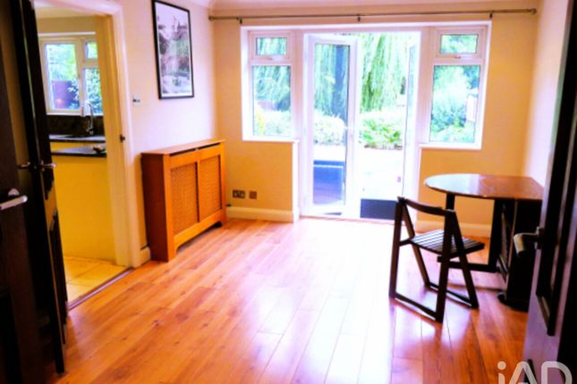 43, Government Row, Enfield photo 5