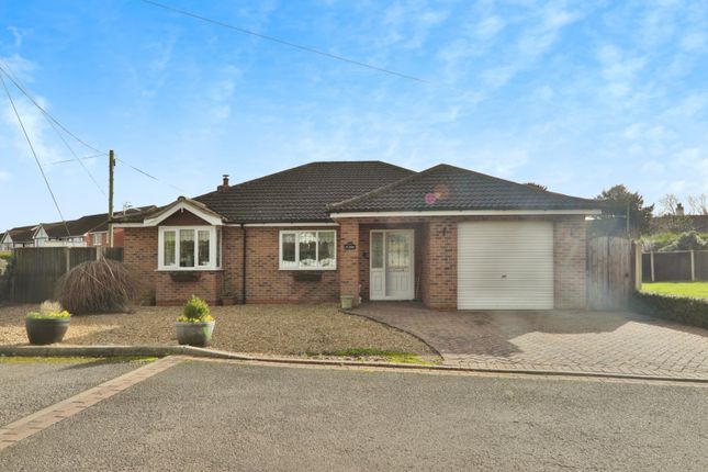 Detached bungalow for sale in Mount Royale Close, Ulceby, Lincolnshire