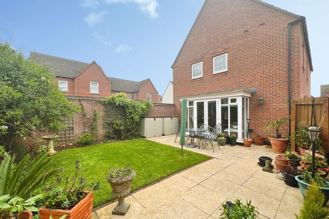 3 Knaresborough Drive, Grantham photo 2