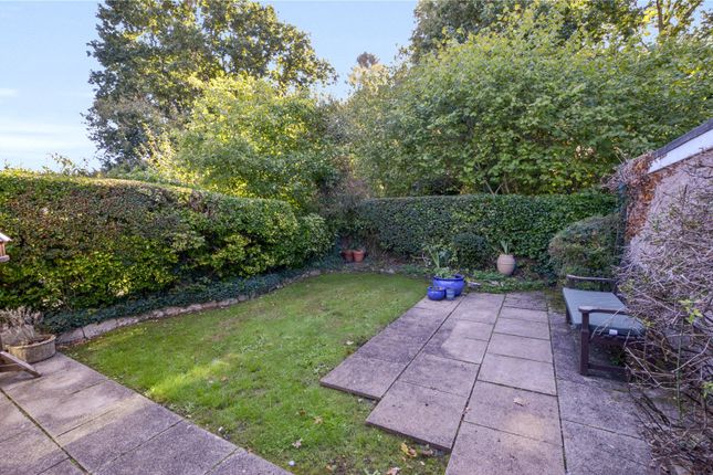 67, Farm Road, Ferndown photo 3
