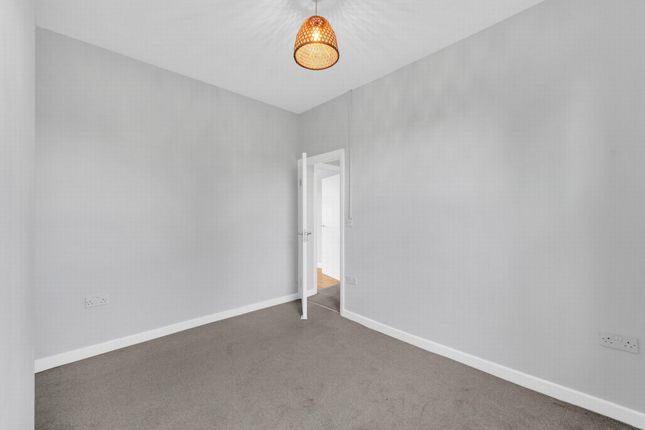 Duplex for sale in Kincaid Road, Peckham