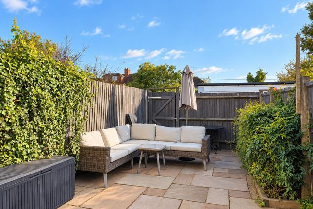 67, West Street, Burgess Hill photo 2
