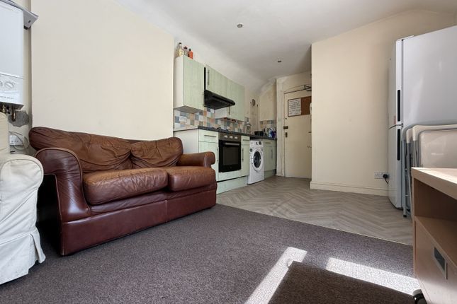 Call 02920 454555 To Secure Your Viewing_4
