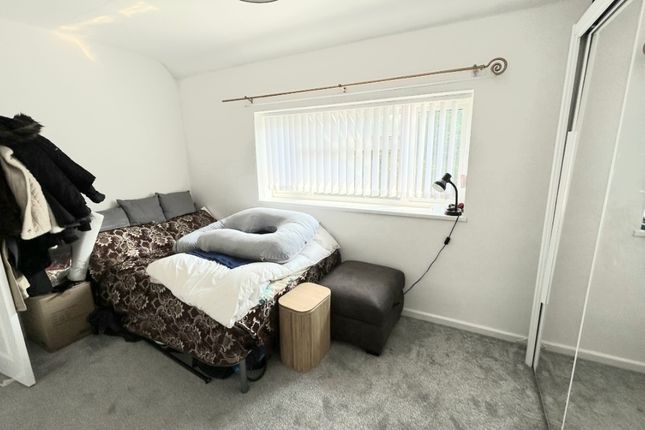 320, WOLVERHAMPTON photo 5