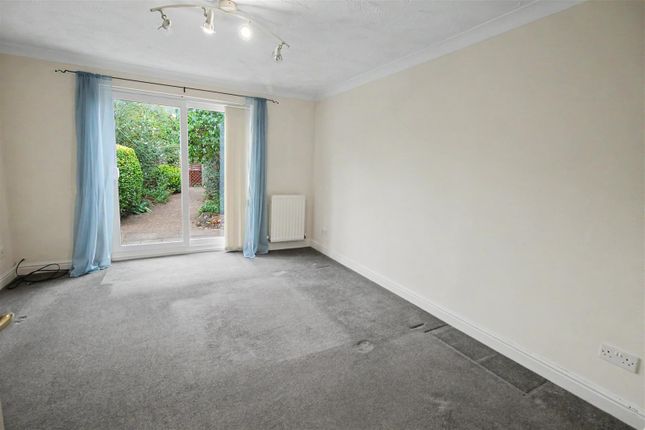 14., Lindisfarne Way, Kettering photo 3