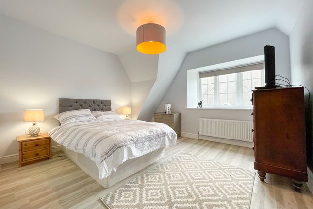 Flat 4, Crowborough photo 4