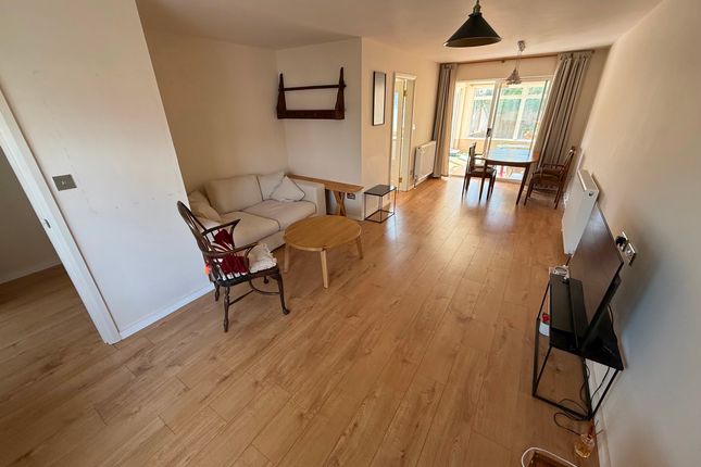 8, Bay Horse Drive, Lancaster | Recently Refurbished photo 2