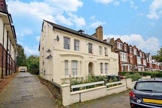 Thumbnail Flat to rent in Muswell Avenue, Muswell Hill, London