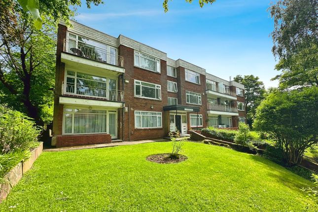 Thumbnail Flat for sale in Holden Road, Cavendish Court Holden Road