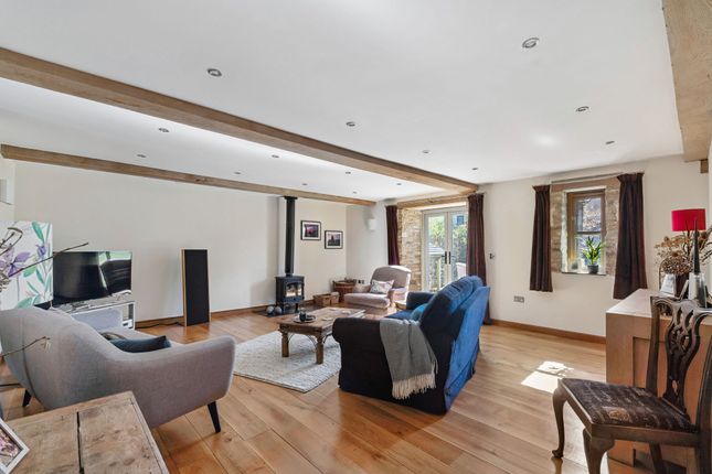The Granary, Bidfield Farm, The Camp, Stroud photo 3