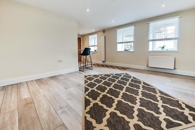 13a, South Union Street, Cupar photo 5