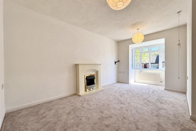 7, Badger Court, Loughborough photo 2