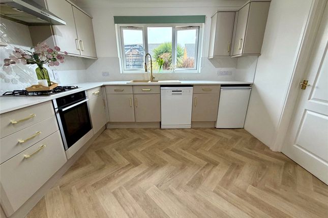 42, Skomer Drive, Pembrokeshire photo 4