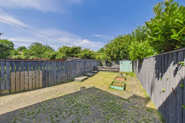 106 Moorfoot Gardens, Gateshead photo 4
