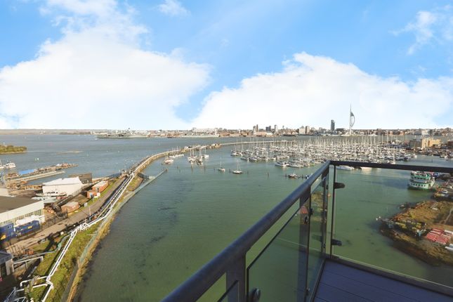Flat 104, Harlequin Court, Rope Quays, Gosport photo 3