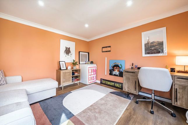 Ground Floor Flat, 68, St. Kilda Road, London photo 4