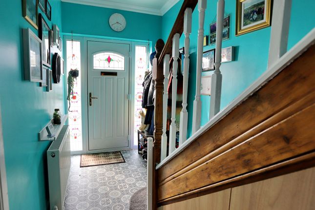 60 Heaton Park Road, Manchester photo 3