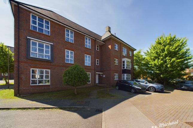 Flat for sale in Prothero Close, Aylesbury