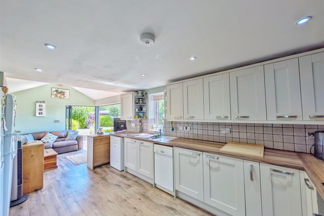 Redland Cottage, Church Walk, Lydney photo 3