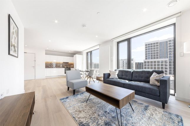 Flat for sale in John Cabot House, 4 Clipper Street, London