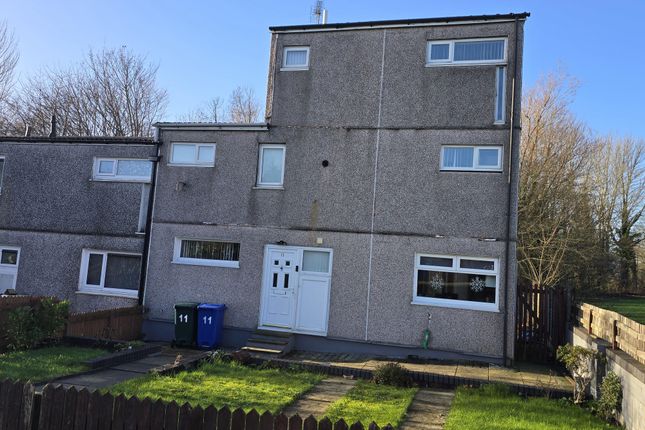 11, Beechtrees, Skelmersdale photo 2