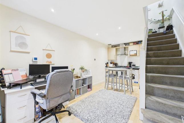 11 Bath Street Mews,, Bath Street,, Rugby photo 2