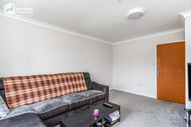 127, Brunel Road, Southampton photo 3