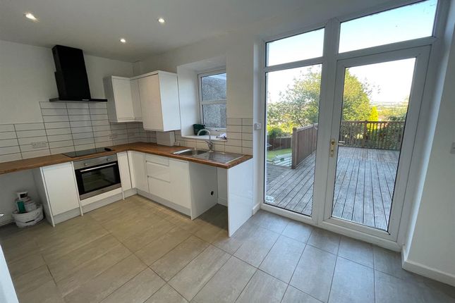 22 Waun Road, Swansea photo 4