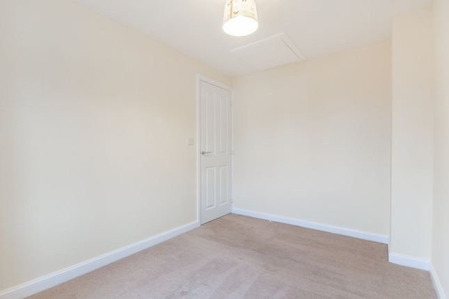 Semi-detached house to rent in Diamond Way, Chilton, Didcot